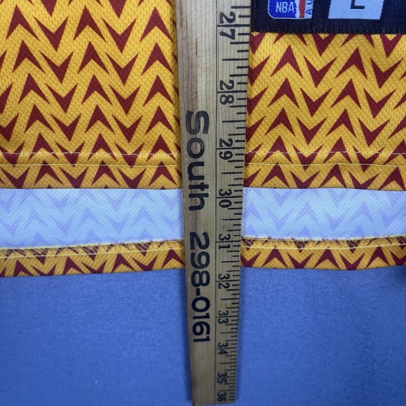 Cleveland Cavaliers #23 LeBron James Jersey Adidas Red/yellow Size L‎ - Picture 9 of 9